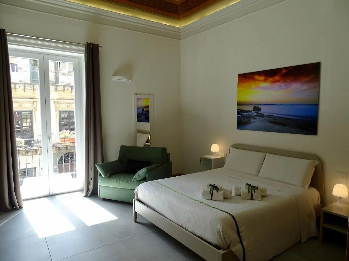 Le Quattro Stagioni - Rooms & Suites Palermo 2*,
