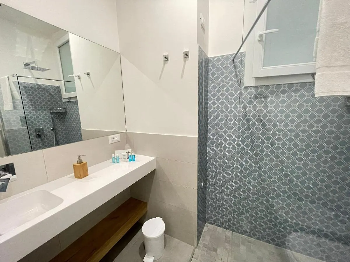 Le Quattro Stagioni - Rooms & Suites Palermo Bed & Breakfast