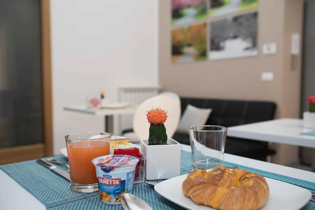 ** Bed & Breakfast Le Quattro Stagioni - Rooms & Suites Palermo Italy